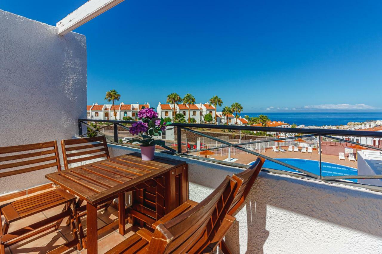 Apartment With Ocean View In Costa Adeje Экстерьер фото